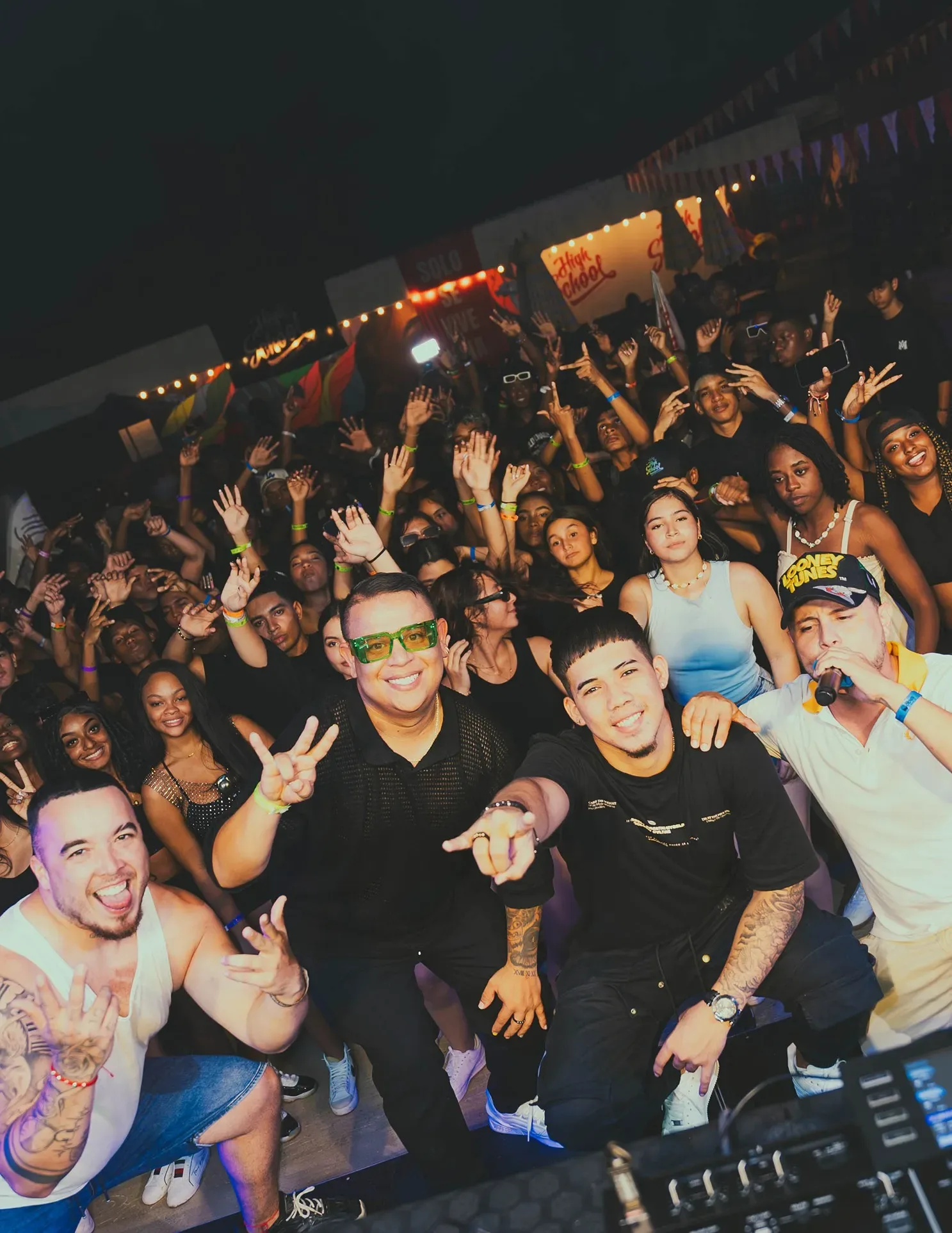 high school party 1 escursiones