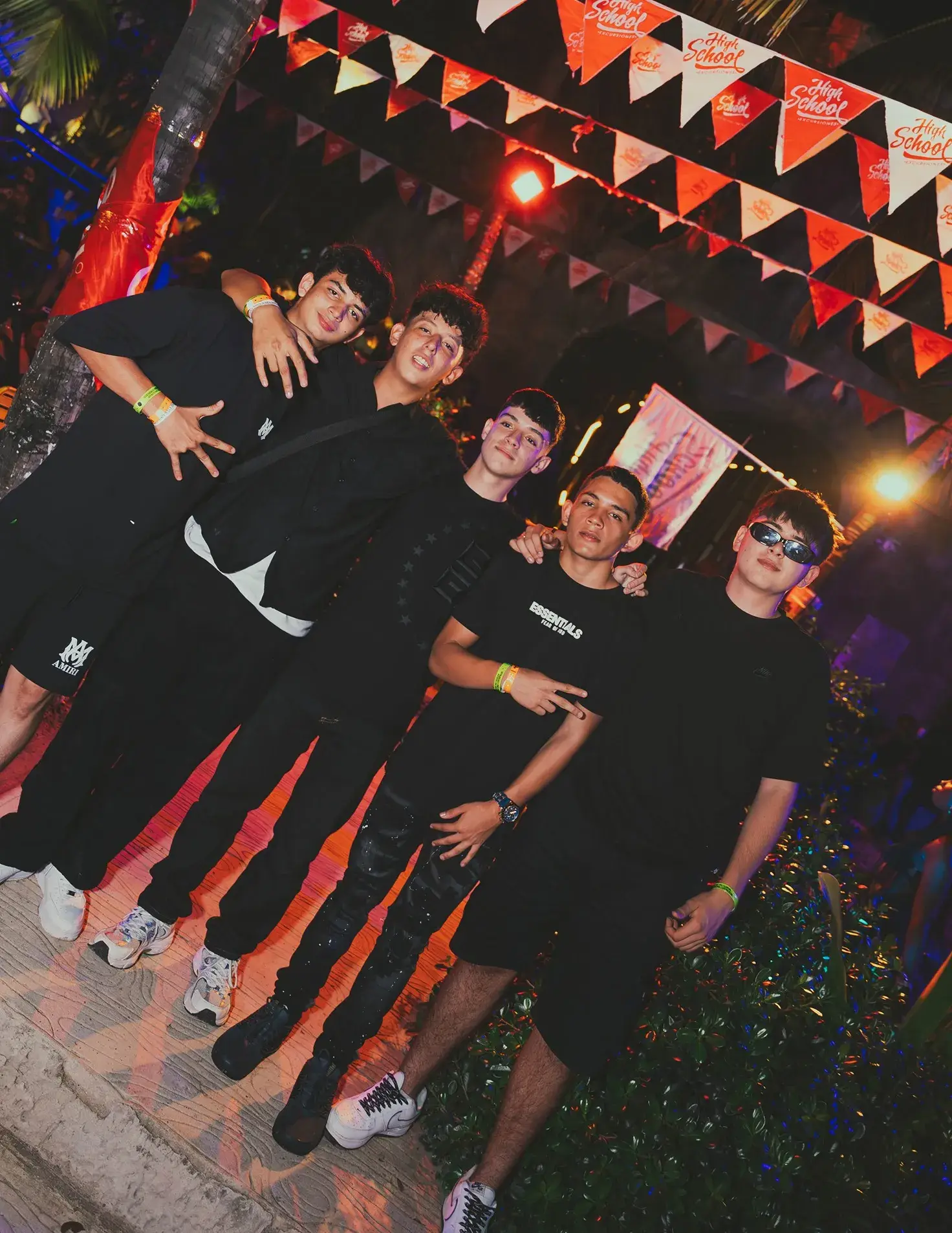 high school party 4 escursiones